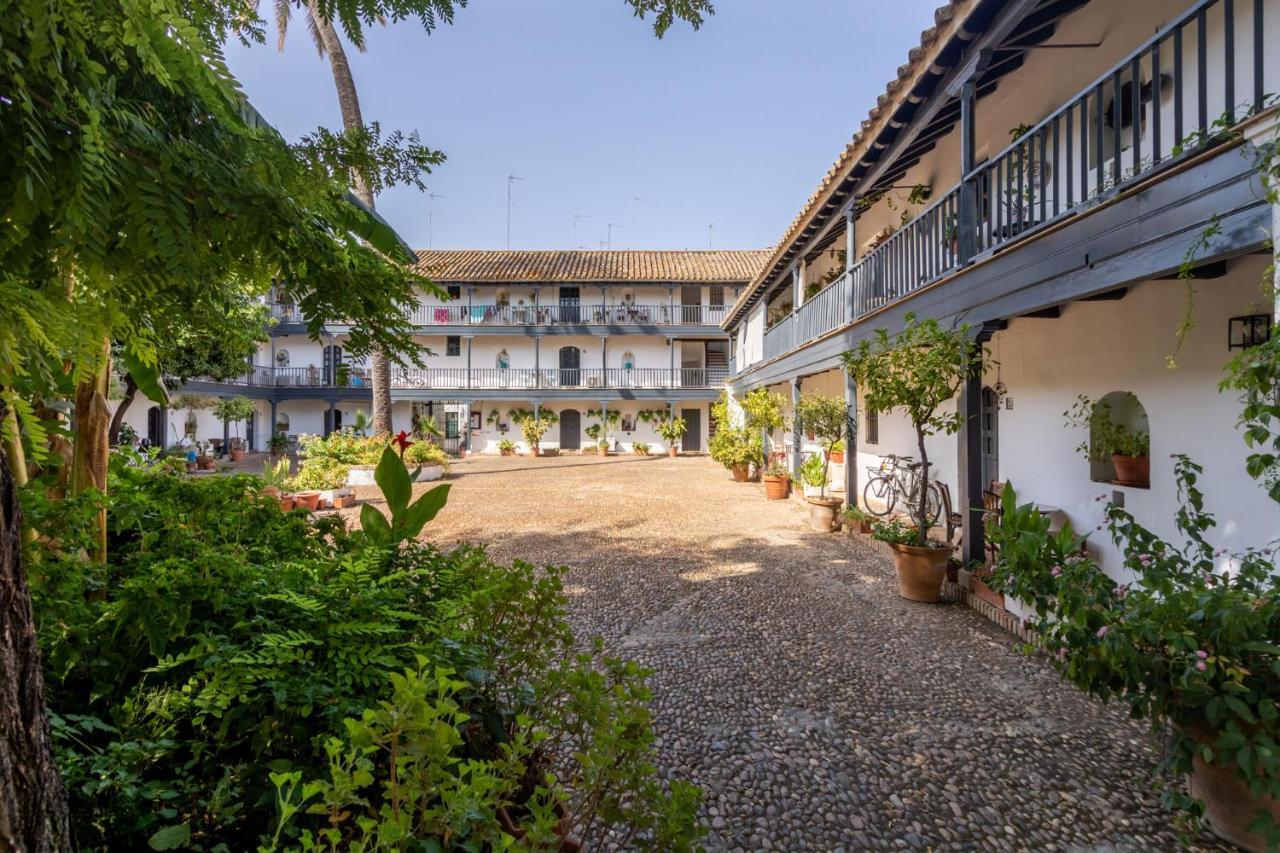Conde Central Courtyard By Valcambre Севилья Экстерьер фото